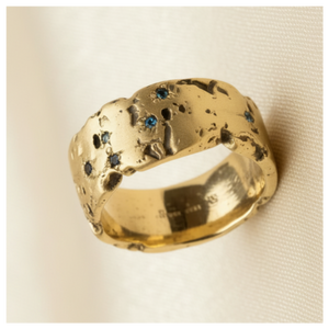 Vintage Golden Forged Blue Inlaid Crystal Ring