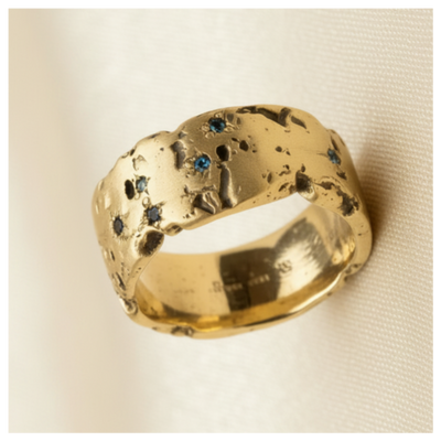 Vintage Golden Forged Blue Inlaid Crystal Ring