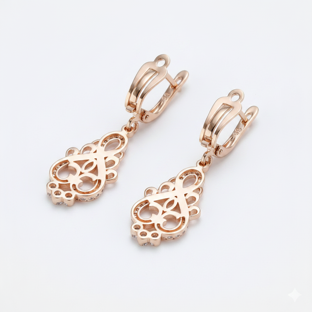 Elegant Elf Earrings with Zirconia in Gold