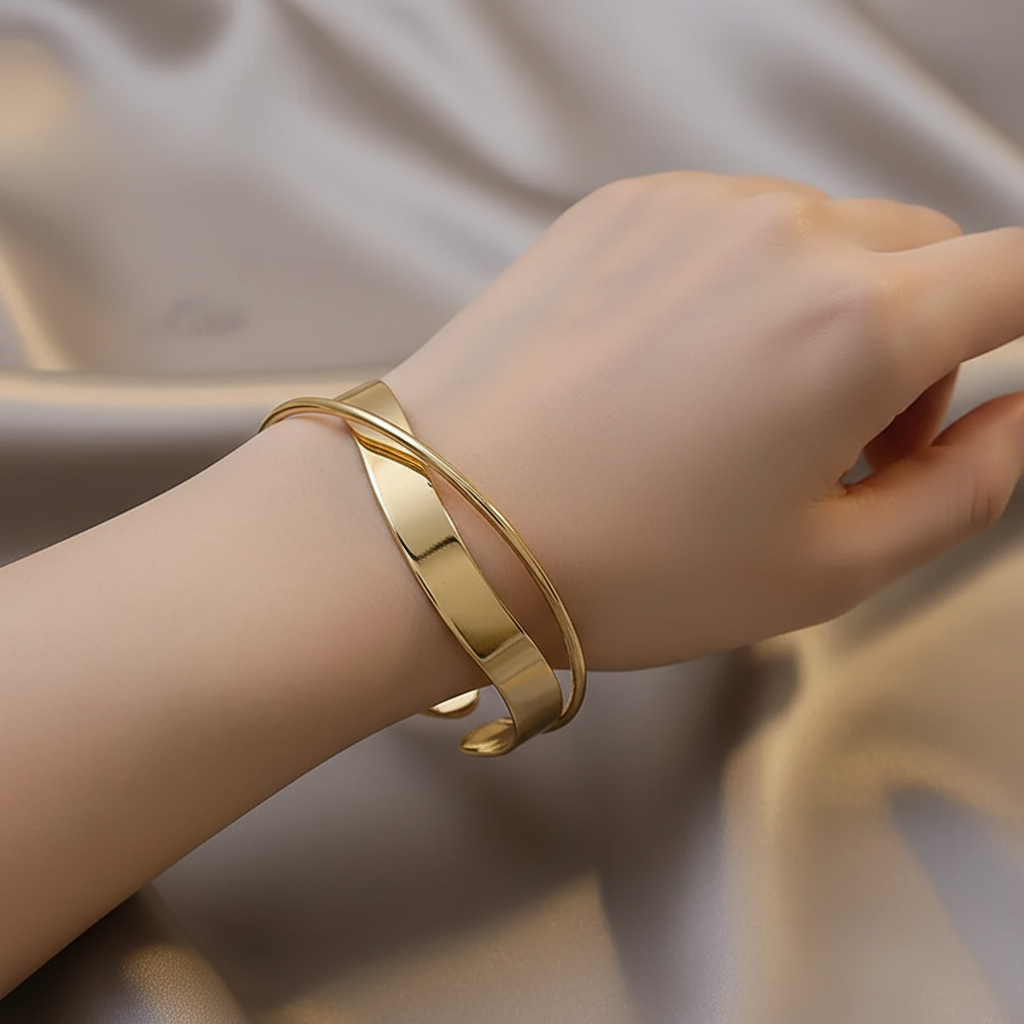 Elegant Gold Bracelet