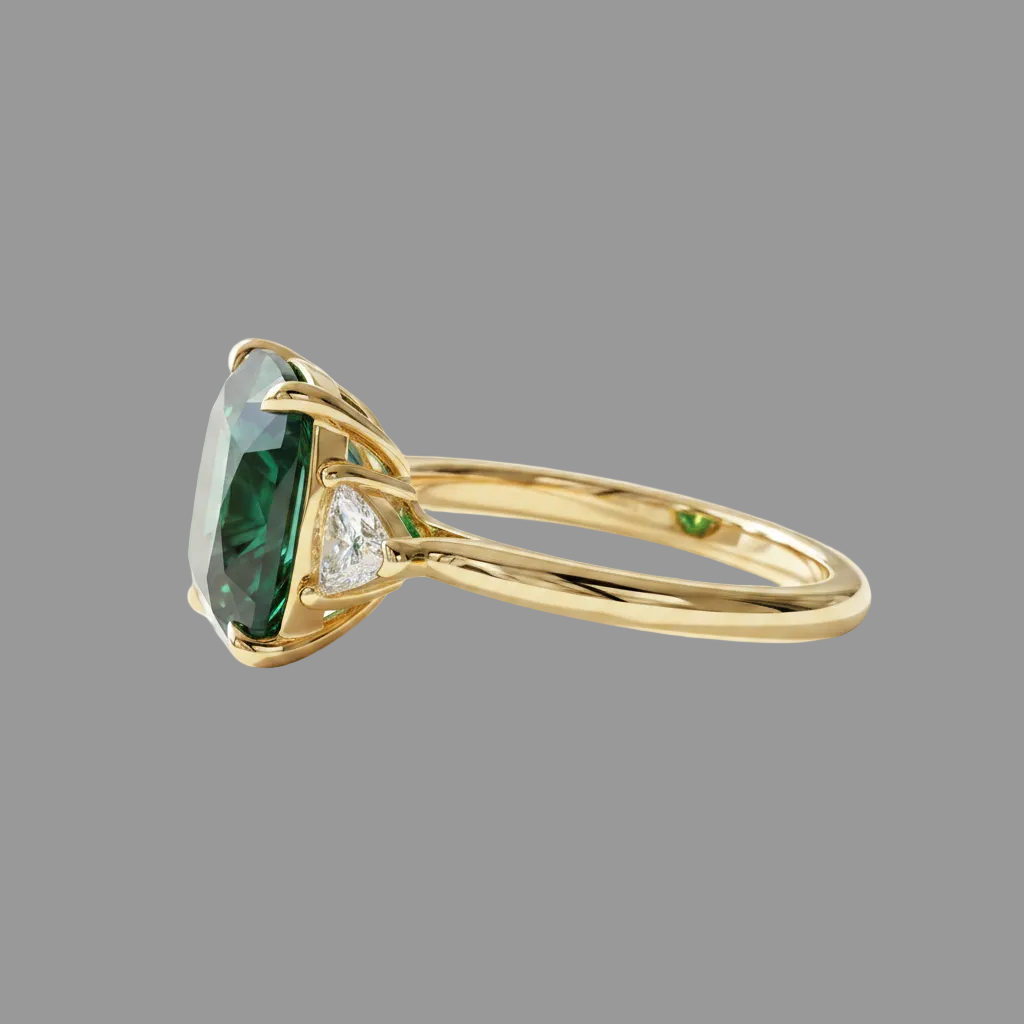 Green Zirconia Ring in Gold