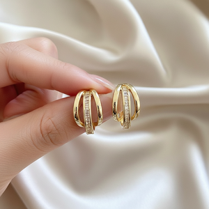 Three-Ring Drop Interlocking Earrings in Gold