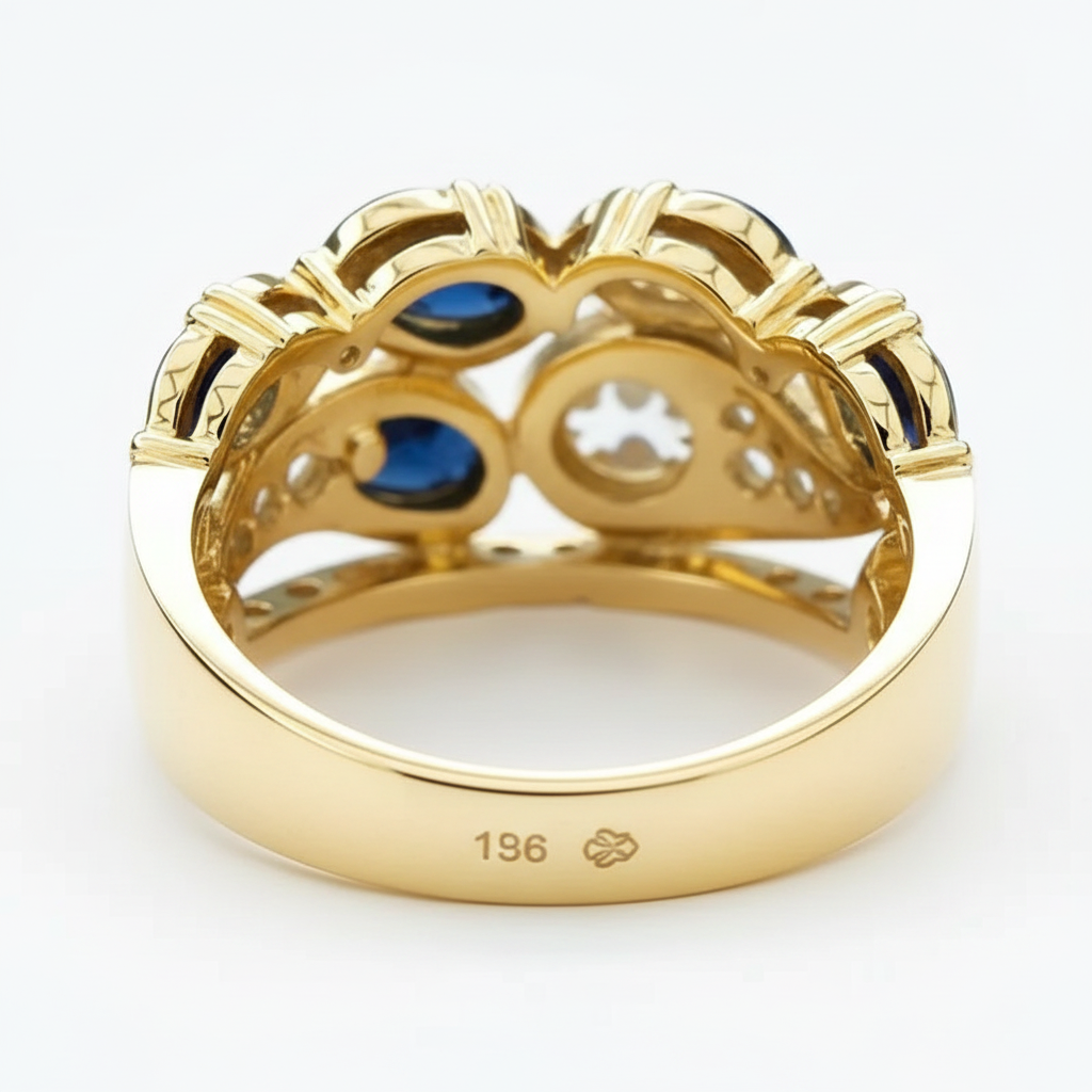 Vintage Golden & Zirconia Ring