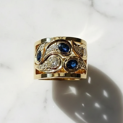 Vintage Golden & Zirconia Ring